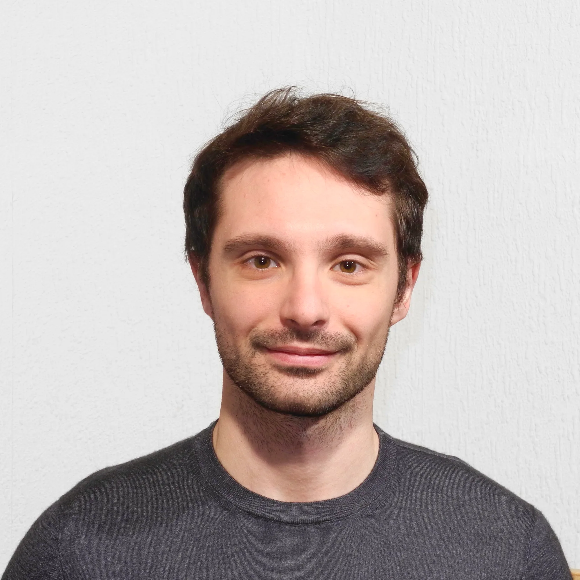 Riccardo Riva — Visual Director & Commercial Photographer